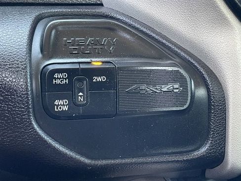 Used 2024 RAM 2500 Laramie w/ Towing Technology Group image 22