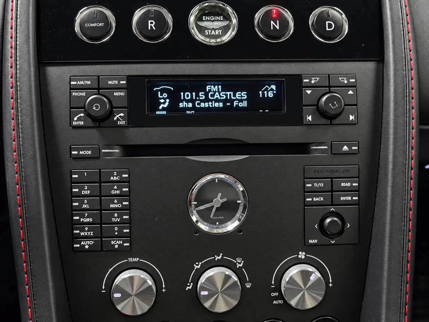 Used 2008 Aston Martin V8 Vantage Coupe RWD image 32