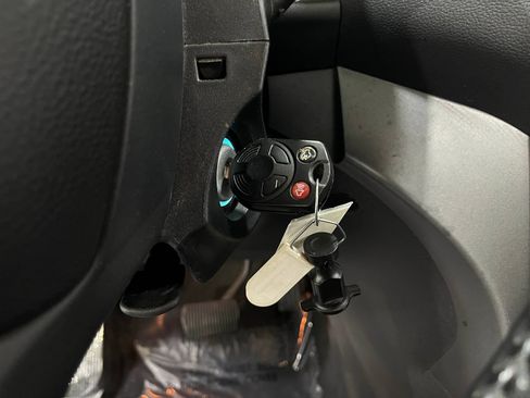 Used 2018 Ford Escape SEL FWD image 19