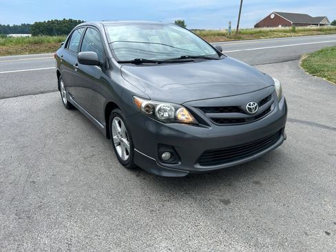 Used 2012 Toyota Corolla S FWD image 3