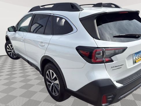 Used 2020 Subaru Outback Premium image 13