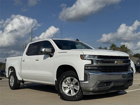 Used 2019 Chevrolet Silverado 1500 LT w/ All-Star Edition image 2