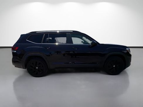 New 2026 Volkswagen Atlas SE FWD image 2