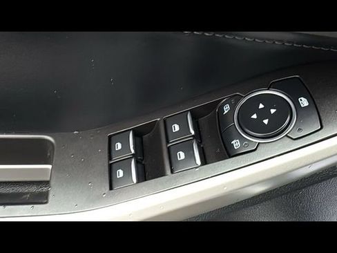 Certified 2023 Ford Explorer XLT w/ Equipment Group 202A AWD/4WD image 11