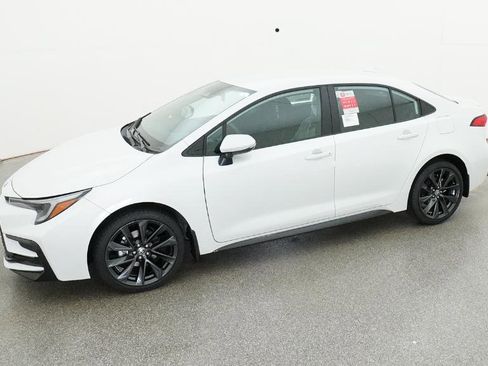 New 2026 Toyota Corolla SE image 30