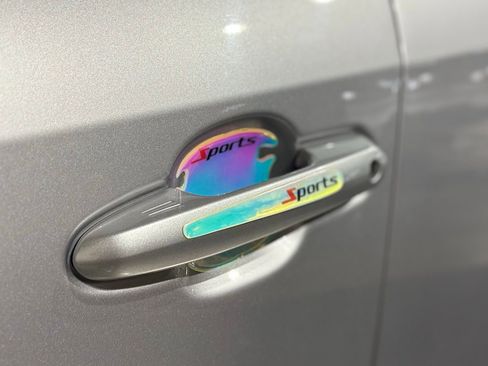 Used 2025 Toyota RAV4 XLE w/ Convenience Package image 18