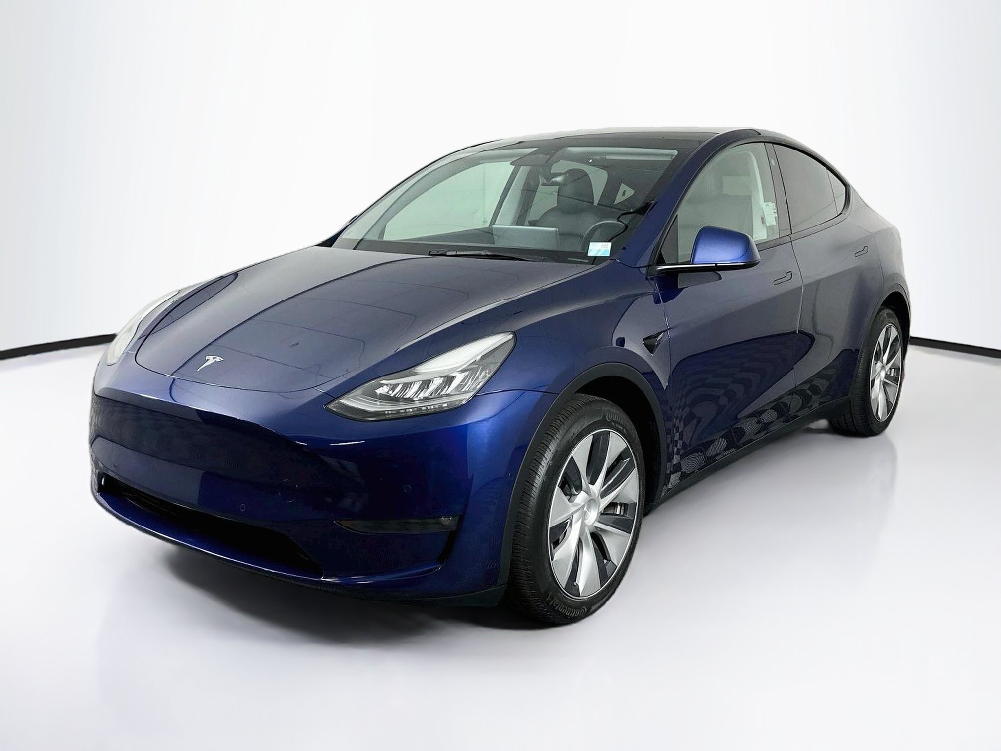 Used 2023 Tesla Model Y Long Range AWD/4WD image 3