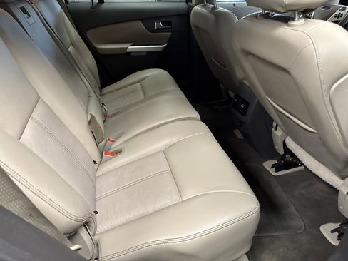 Used 2013 Ford Edge SEL image 14