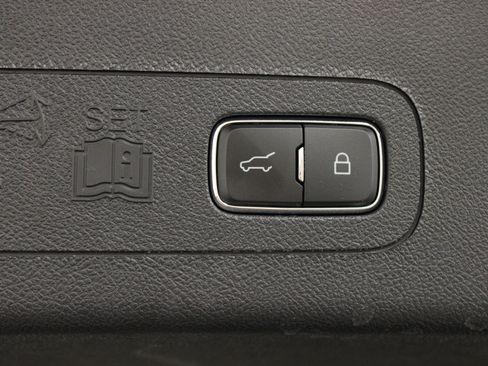 Used 2025 Lincoln Aviator Reserve image 14