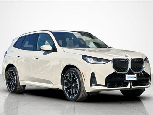 Used 2025 BMW X3 xDrive30i w/ Premium Package image 7