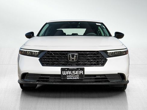 New 2025 Honda Accord SE image 2