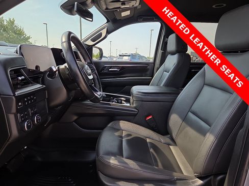 Used 2025 Chevrolet Tahoe Z71 AWD/4WD image 17