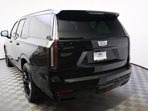 New 2026 Cadillac Escalade ESV Platinum Sport image 4
