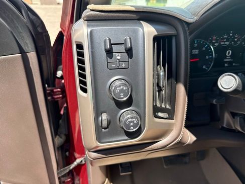 Used 2017 GMC Sierra 1500 Denali w/ Denali Ultimate Package AWD/4WD image 15
