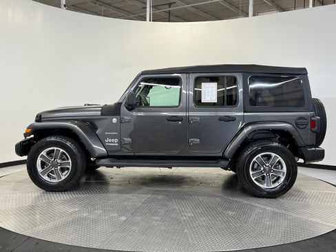 Certified 2022 Jeep Wrangler Unlimited Sahara w/ Cold Weather Group image 4