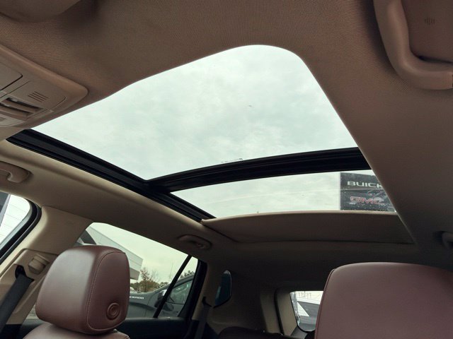 Used 2017 Buick Envision Premium w/ Driver Confidence Package AWD/4WD image 23