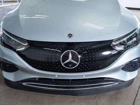 Used 2023 Mercedes-Benz EQE 500 4MATIC Sedan image 15