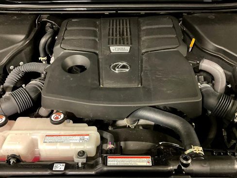 Used 2024 Lexus GX 550 image 29