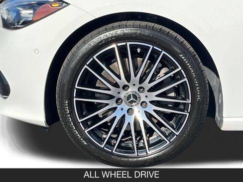 Used 2024 Mercedes-Benz C 300 4MATIC Sedan image 11