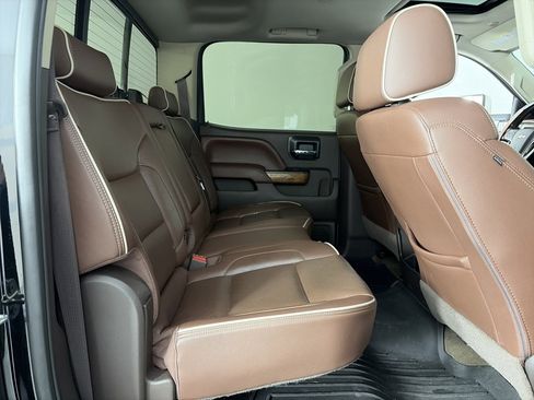 Used 2016 Chevrolet Silverado 2500 High Country image 28