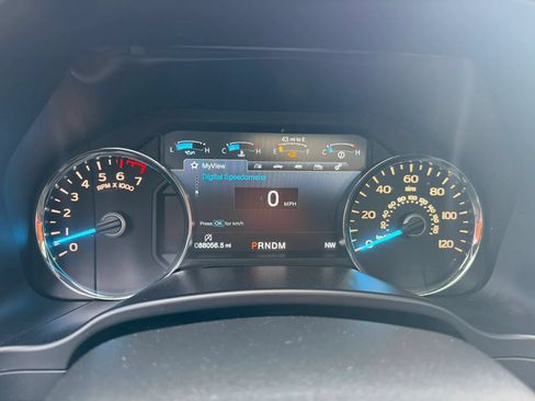 Used 2018 Ford F150 Lariat w/ Equipment Group 501A Mid AWD/4WD image 10
