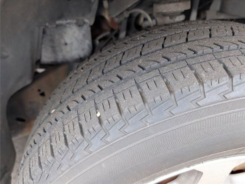 Used 2005 Chevrolet TrailBlazer LS w/ LS Preferred Equipment Group RWD image 37