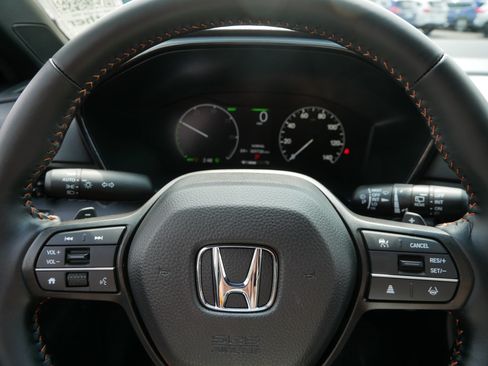 Used 2026 Honda CR-V Sport image 25