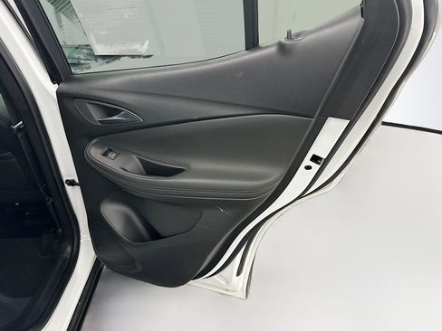 Used 2025 Buick Encore GX Preferred image 31