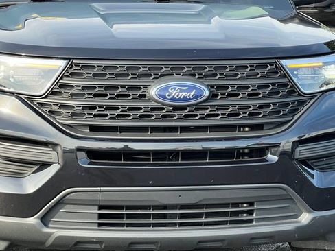 Used 2023 Ford Explorer 4WD image 39