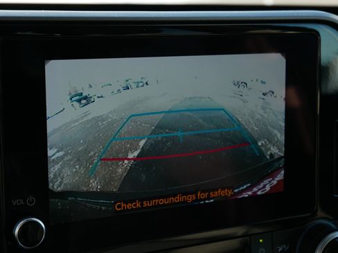 Certified 2024 Toyota Highlander XLE image 31