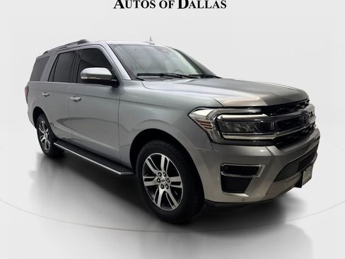 Used 2023 Ford Expedition Limited RWD image 4