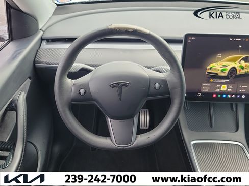 Used 2022 Tesla Model Y Performance AWD/4WD image 18