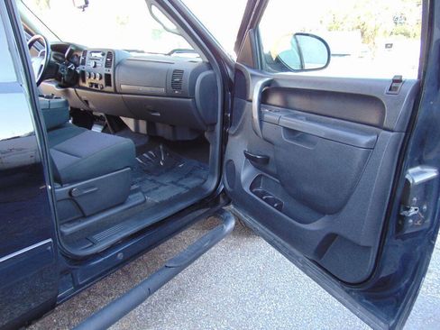 Used 2013 Chevrolet Silverado 1500 LT image 26