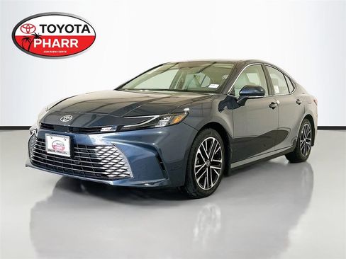 New 2026 Toyota Camry XLE FWD image 1