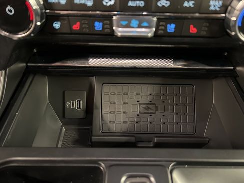 New 2026 Ford F150 Lariat w/ Equipment Group 502A High image 15