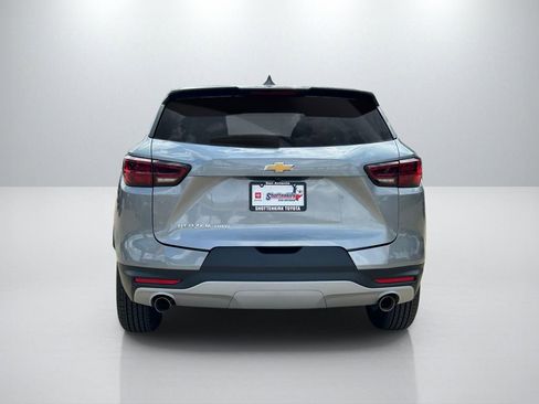 Used 2025 Chevrolet Blazer LT AWD/4WD image 6