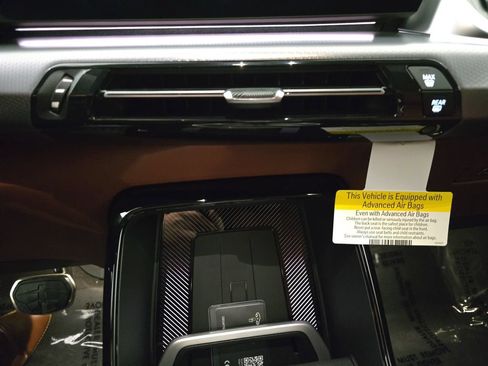 New 2026 BMW X2 xDrive28i w/ Technology Package AWD/4WD image 24