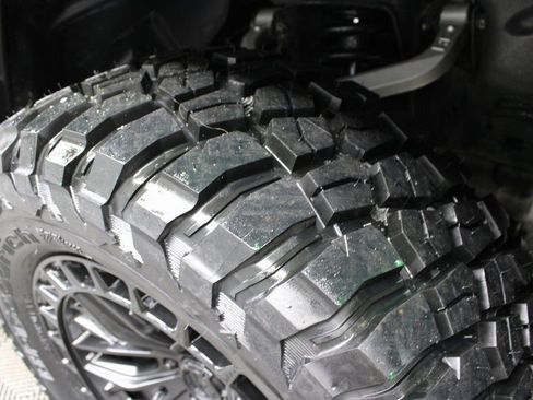 Used 2022 RAM 1500 Sport w/ Rebel Level 2 Equipment Group image 9