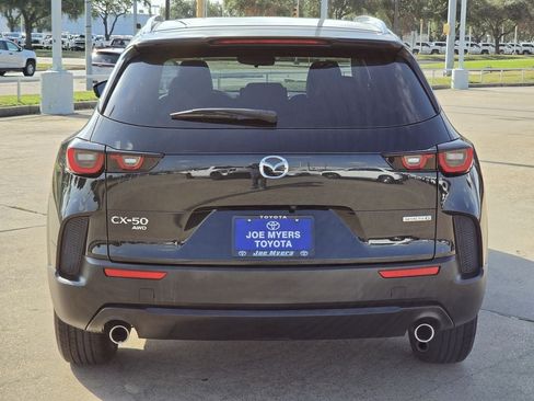 Used 2025 MAZDA CX-50 AWD 2.5 S w/ Preferred Package image 8
