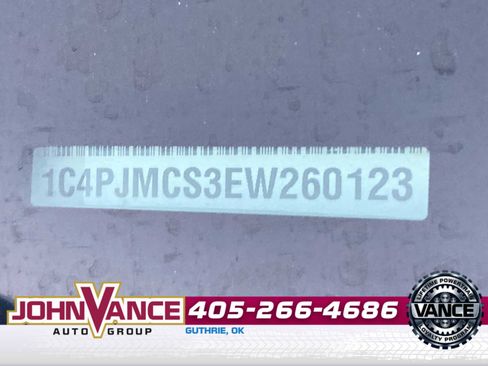 Used 2014 Jeep Cherokee Latitude image 11