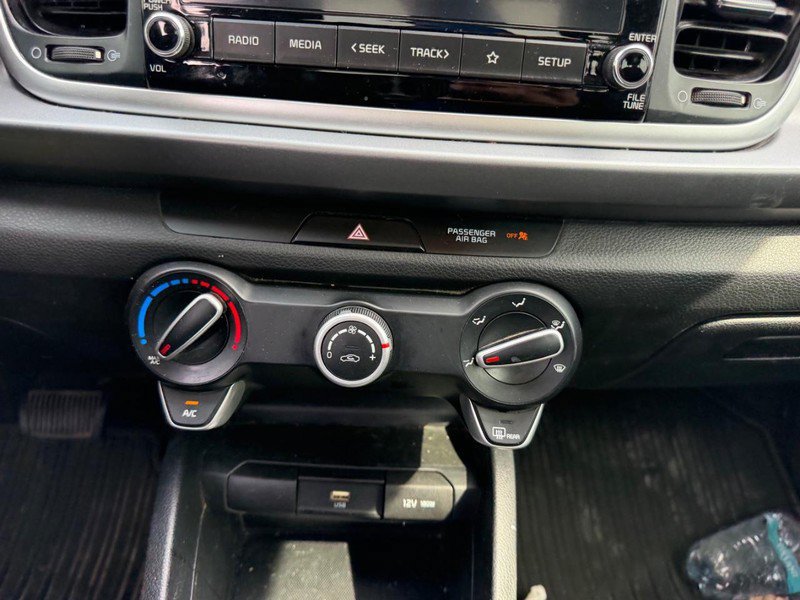 Used 2022 Kia Rio LX FWD image 12