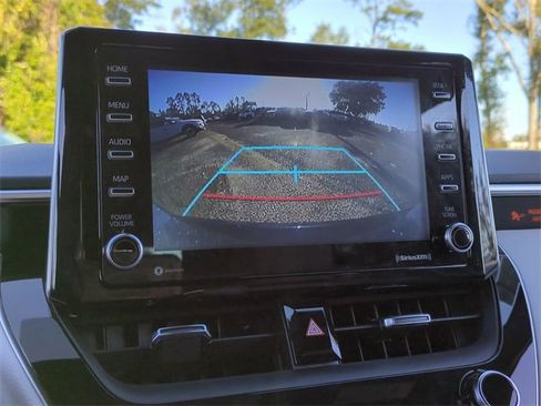 Used 2021 Toyota Corolla SE image 20