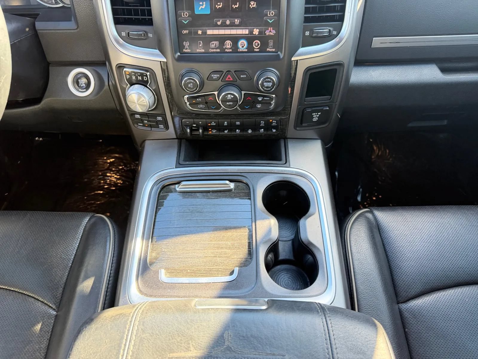 Used 2016 RAM 1500 Limited AWD/4WD image 18