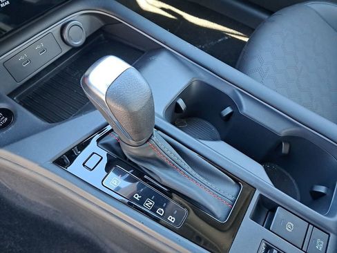 New 2026 Nissan Sentra SR w/ SR Premium Package image 25