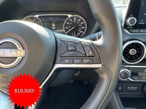 Used 2024 Nissan Sentra SV image 16