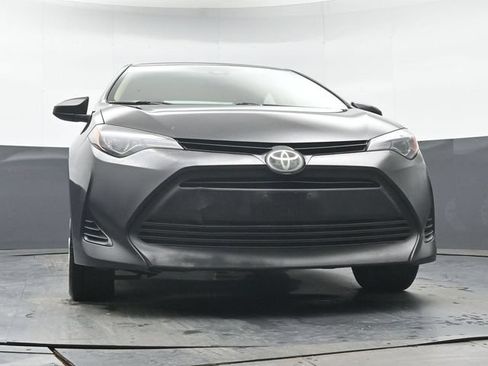 Used 2017 Toyota Corolla LE w/ Carpet Mat Package (TMS) FWD image 30