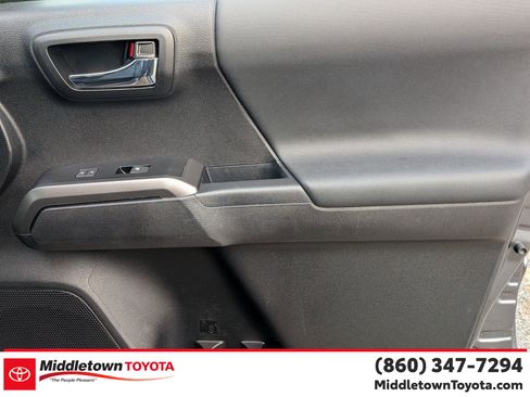 Certified 2023 Toyota Tacoma TRD Off-Road image 35