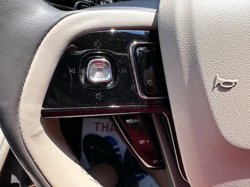 Used 2021 Lincoln Corsair Reserve AWD/4WD image 21