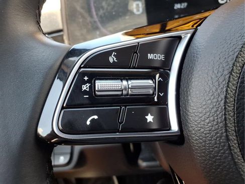 Used 2025 Kia Seltos S FWD image 31