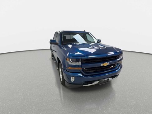Used 2017 Chevrolet Silverado 1500 LT w/ All Star Edition AWD/4WD image 3